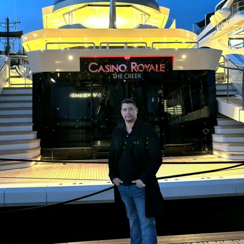 PRIVE 66ft Azimut Yacht For Sale