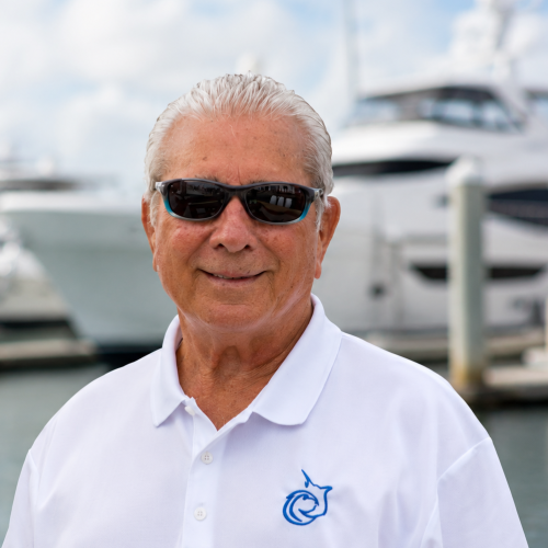 Steve Lewis