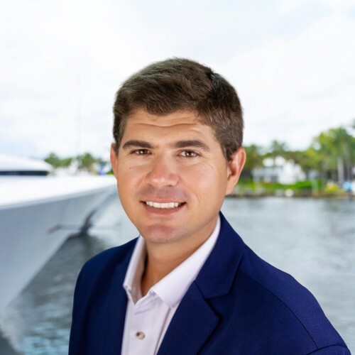 R  amp  R  38ft Stolper Yacht For Sale