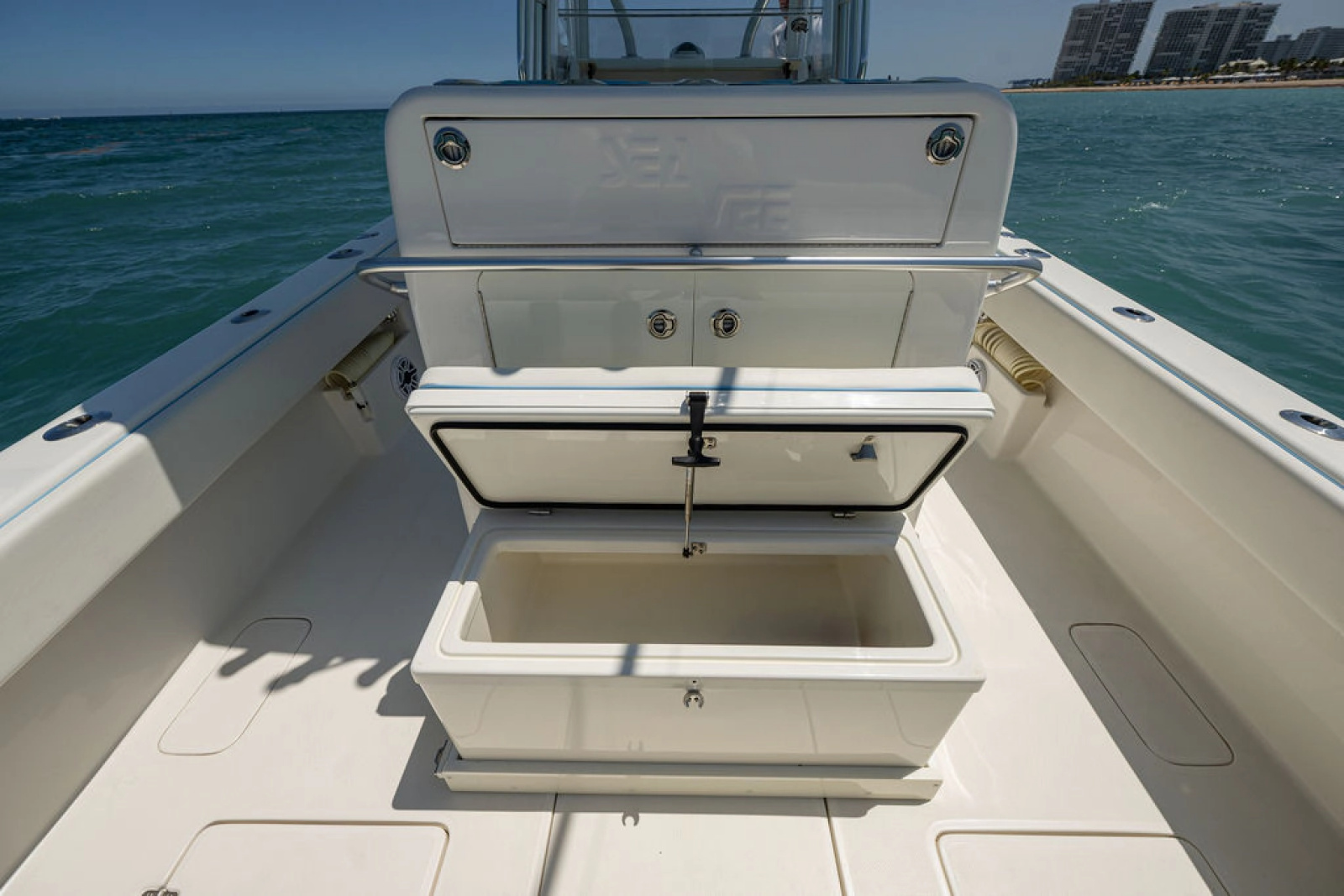 2022 SeaVee 340B