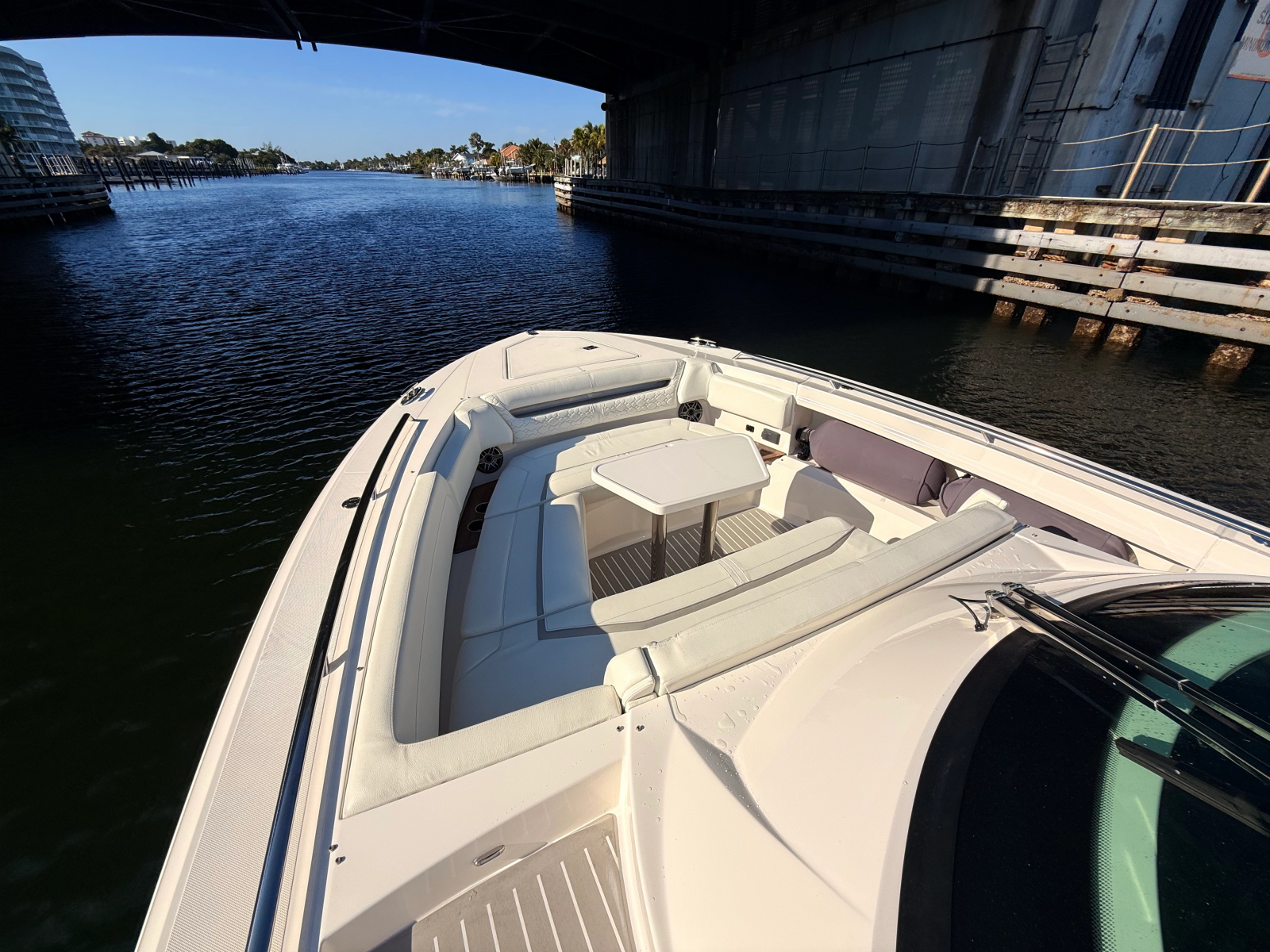2023 Tiara Yachts 38 LS