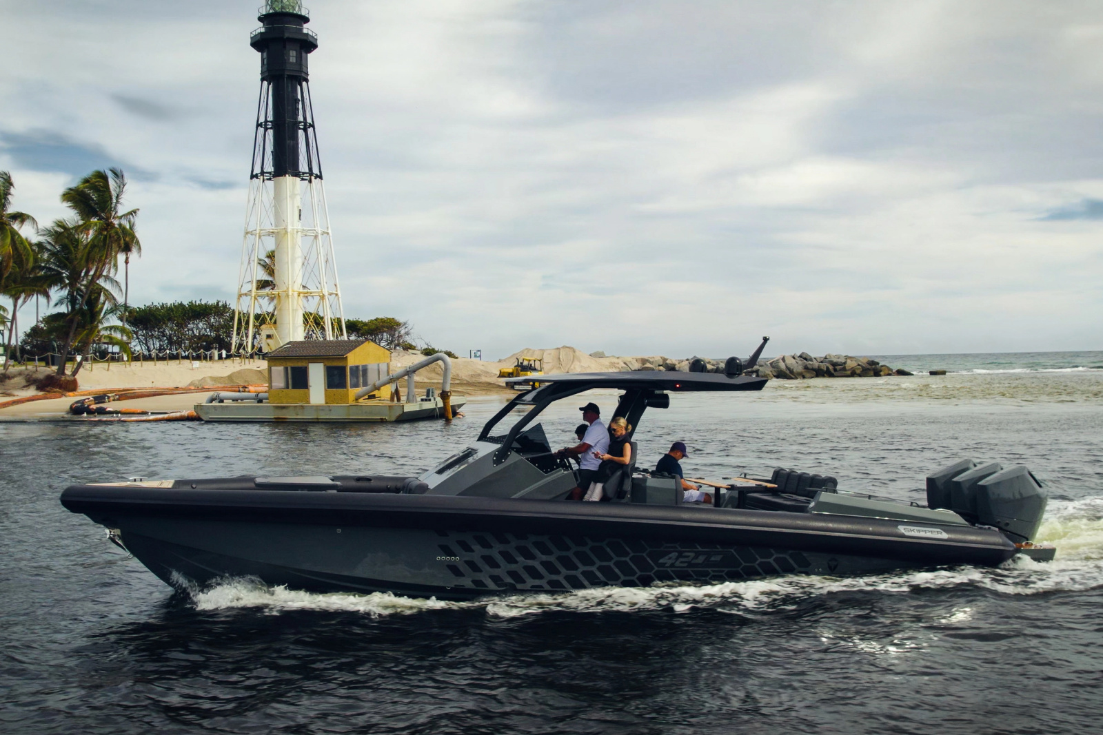 2024 Skipper 42 Carbon Edition