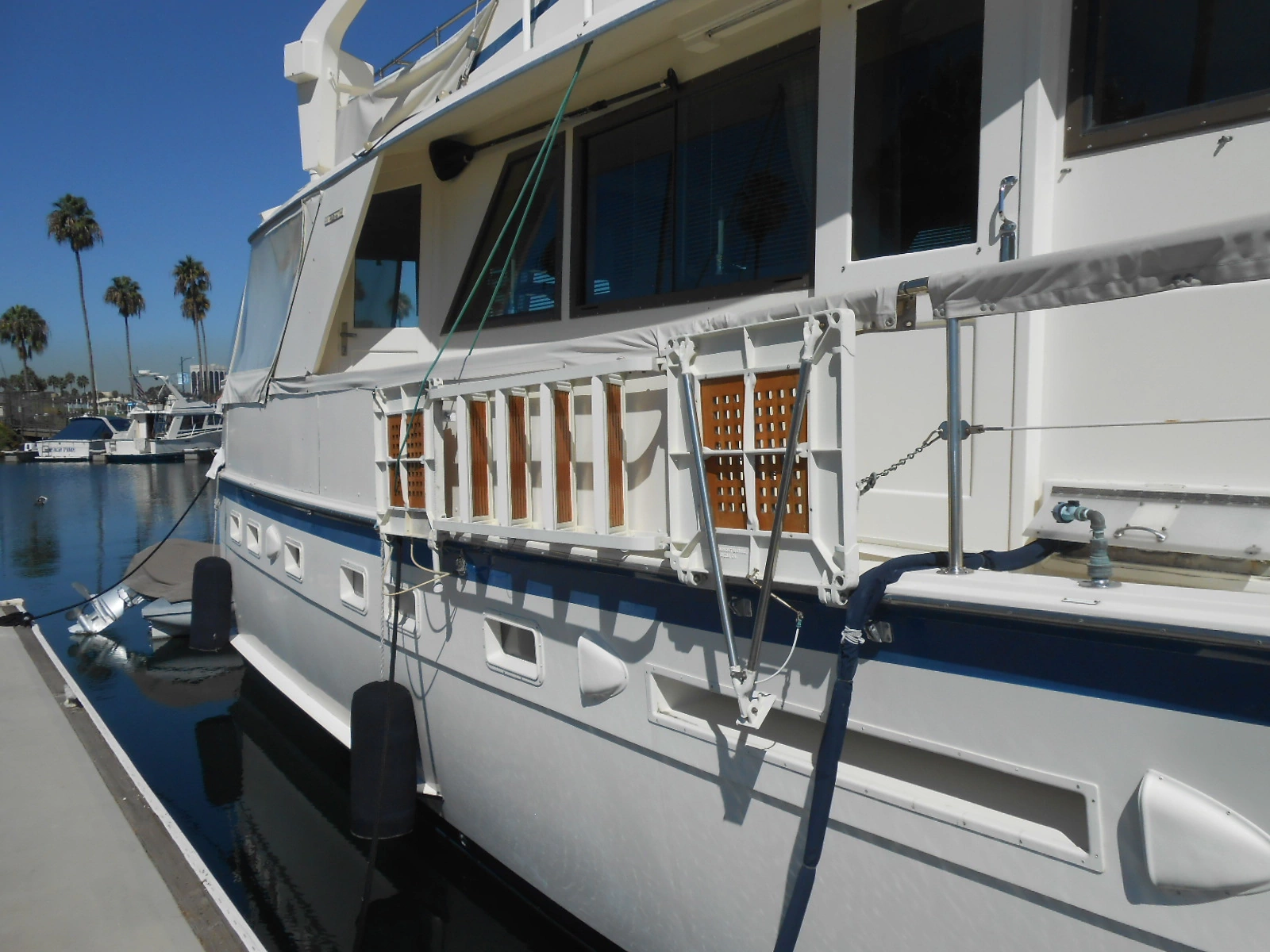 1985 Hatteras 53 Motor Yacht
