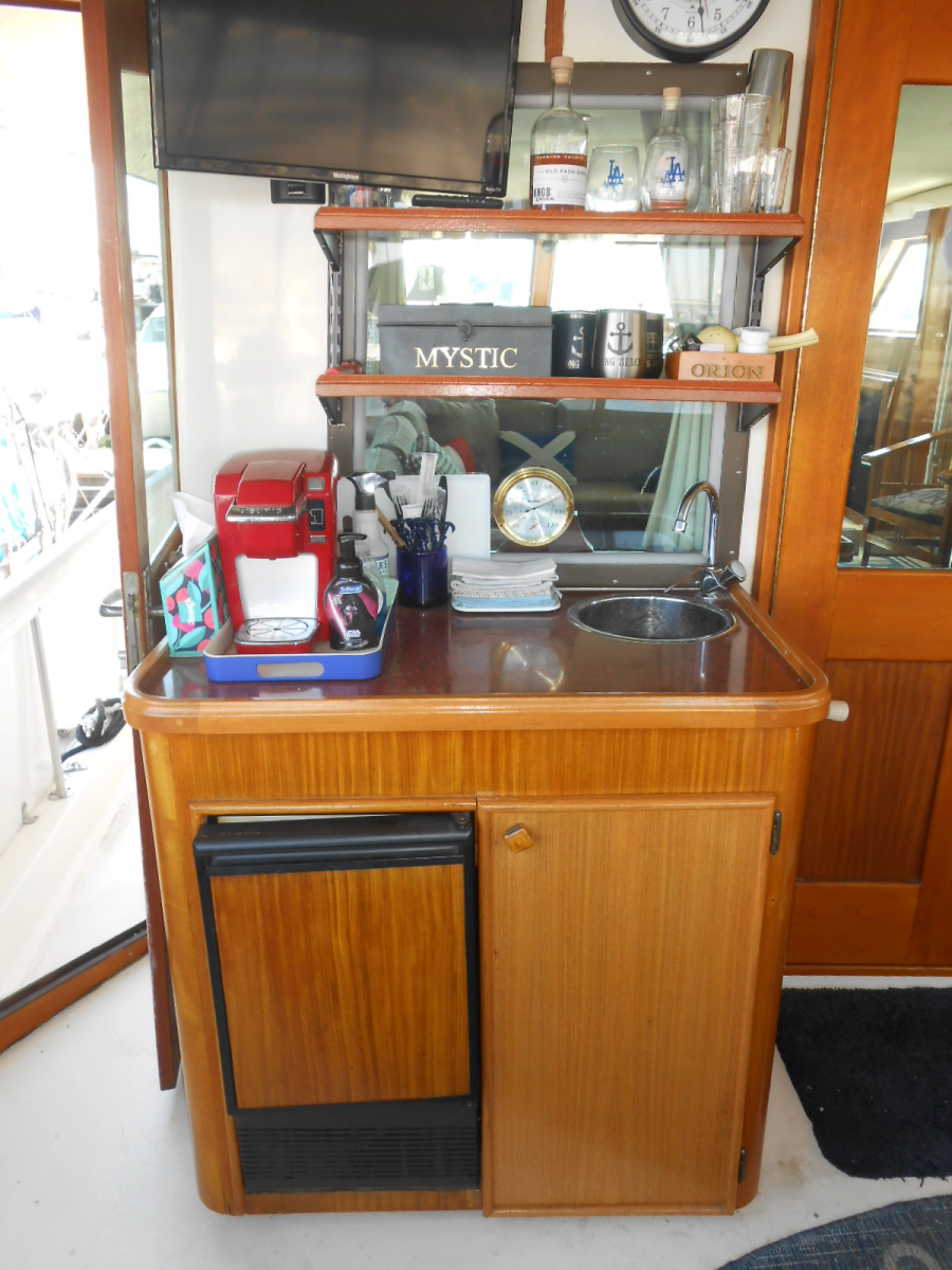 1985 Hatteras 53 Motor Yacht