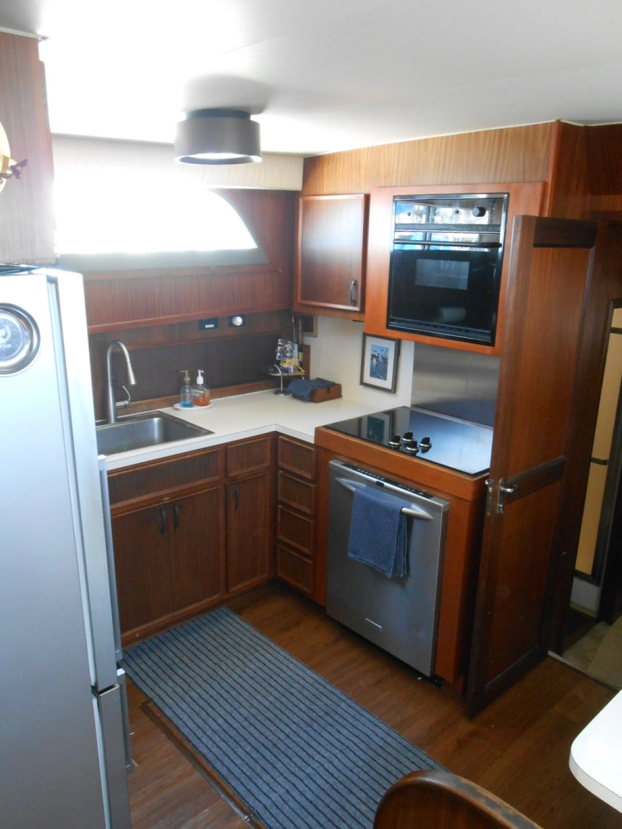 1985 Hatteras 53 Motor Yacht