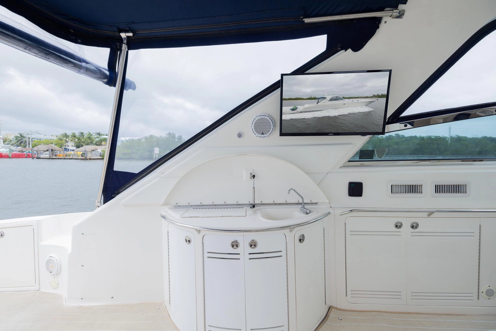2005 Sea Ray 600 Sun Sport