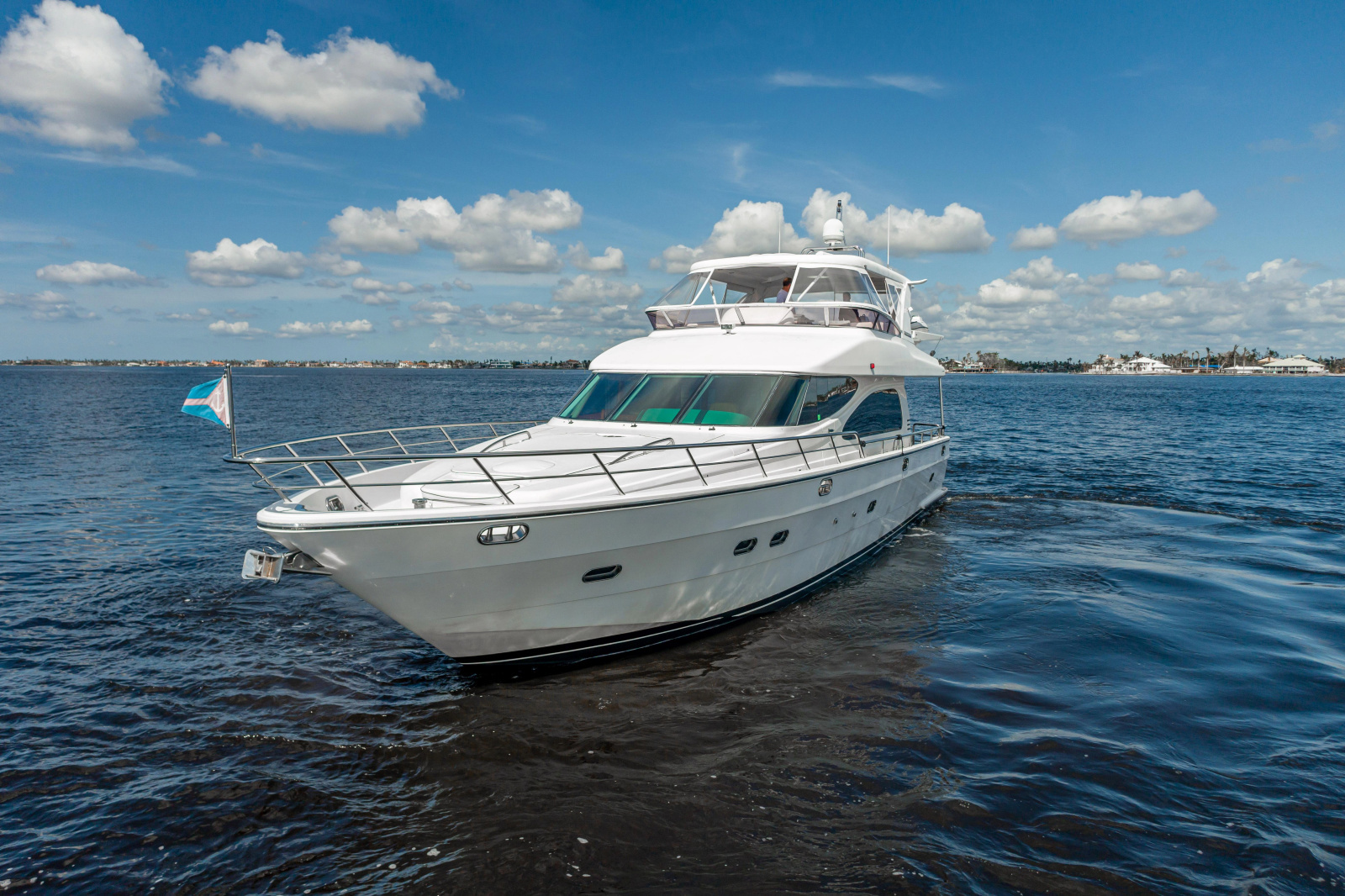 2003 Horizon 64