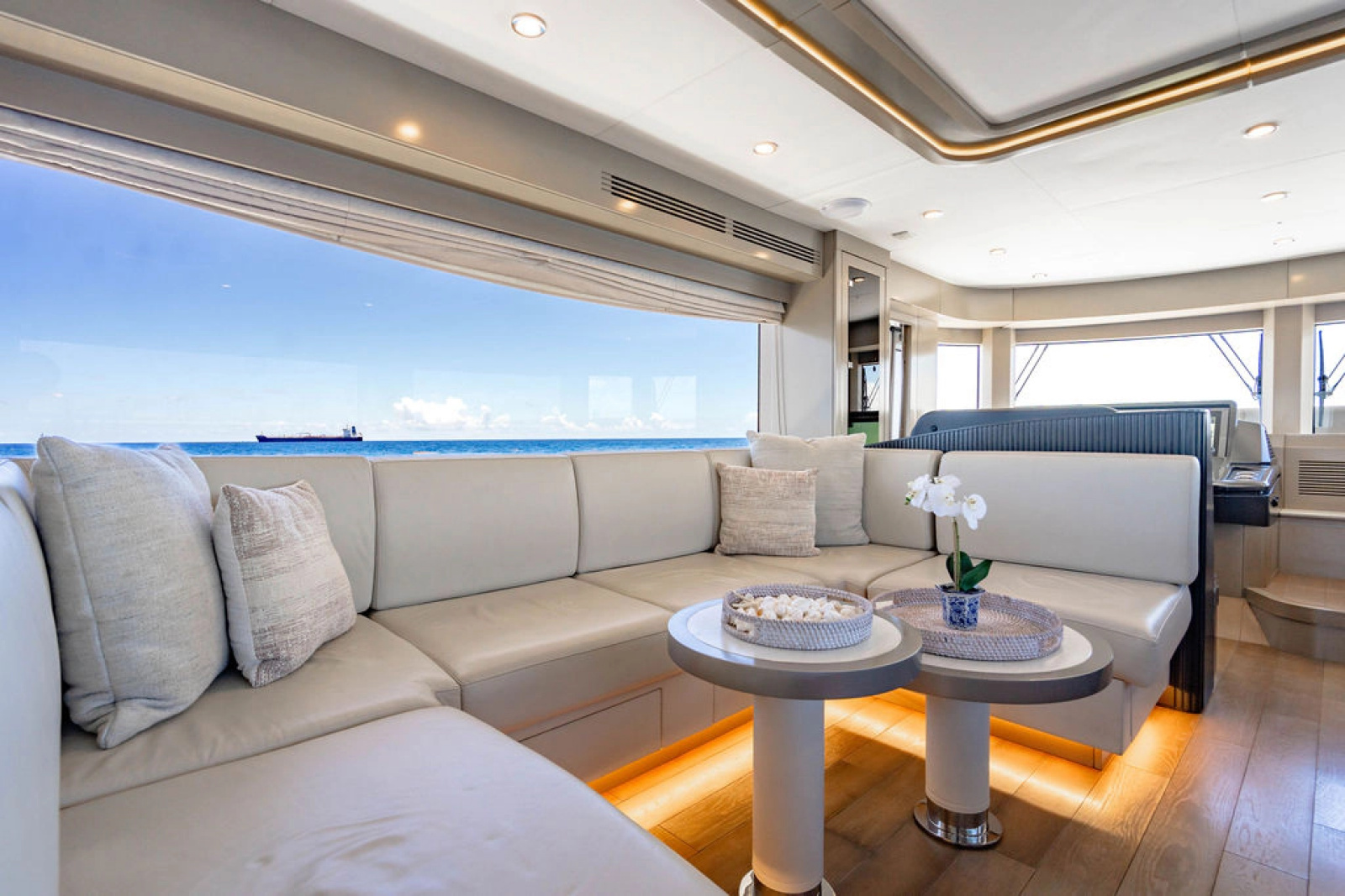 2022 Sirena 68