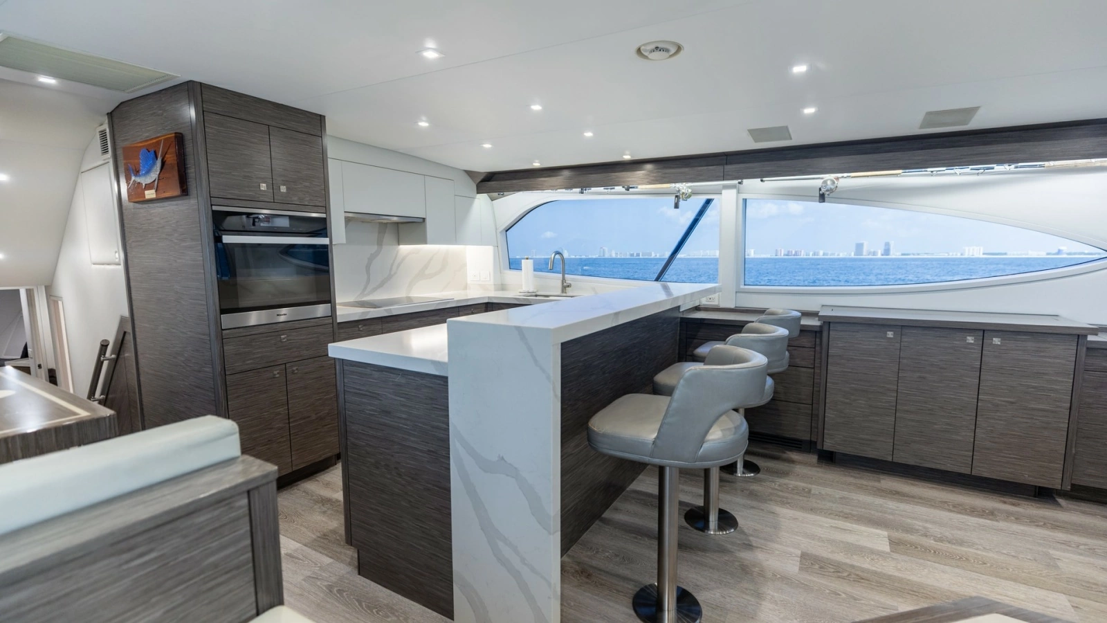 2021 65 Hatteras GT On the DL Salon-Galley (9)