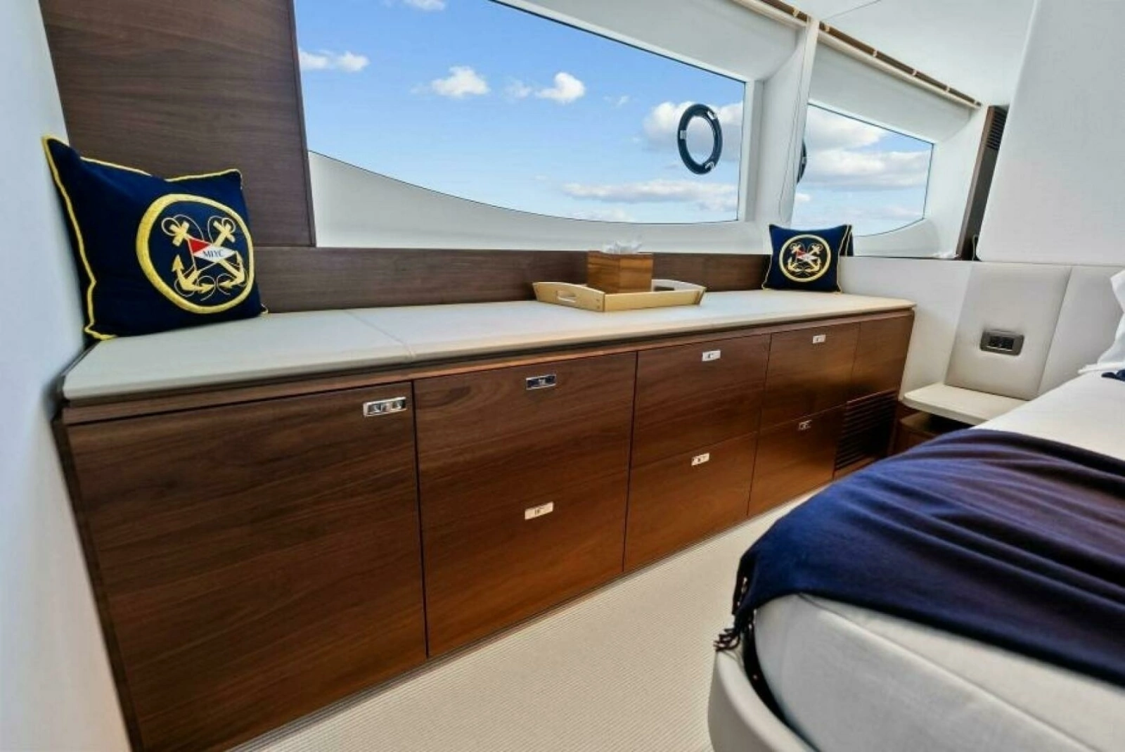 72ft Princess Yacht For Sale