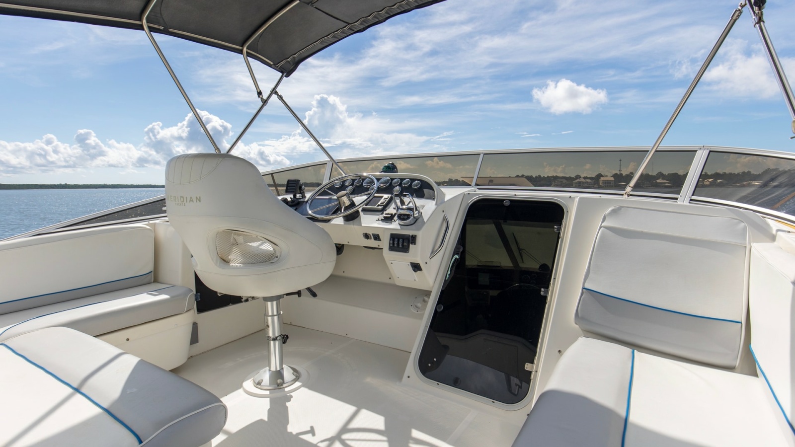 2007 Meridian 490 SE Pilothouse Trust Flybridge (5)