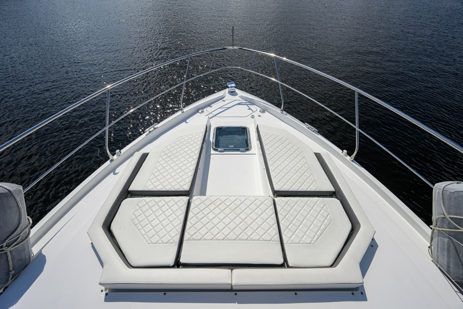 2020 Cruisers 46 Cantius