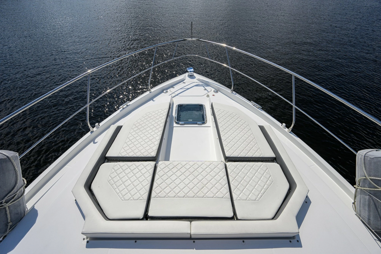 2020 Cruisers 46 Cantius