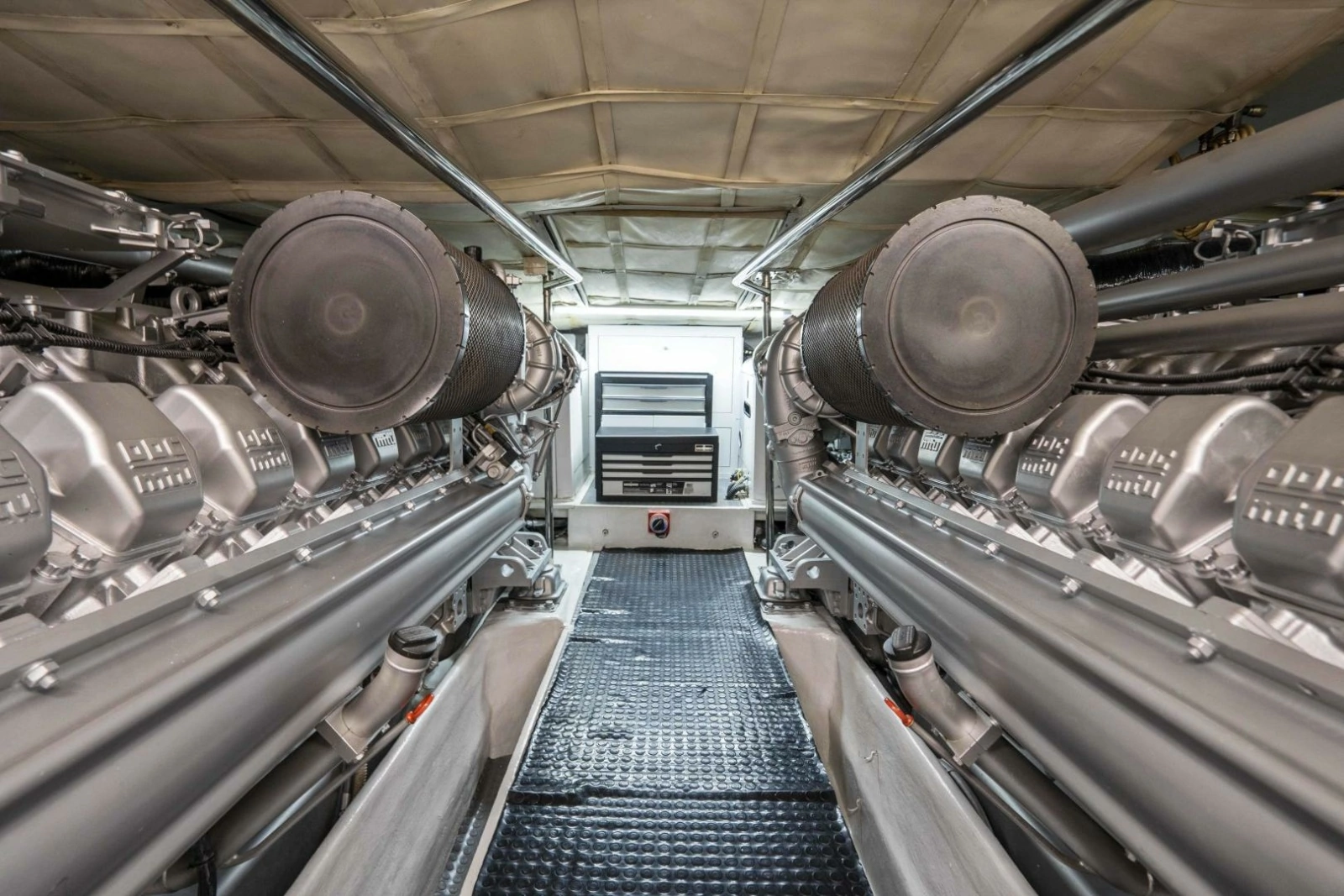 2005 Pershing 76 Motor Yacht - Denise - Engine Room