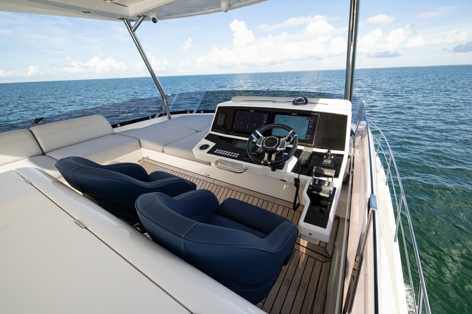 2022 Sunseeker Manhattan 68