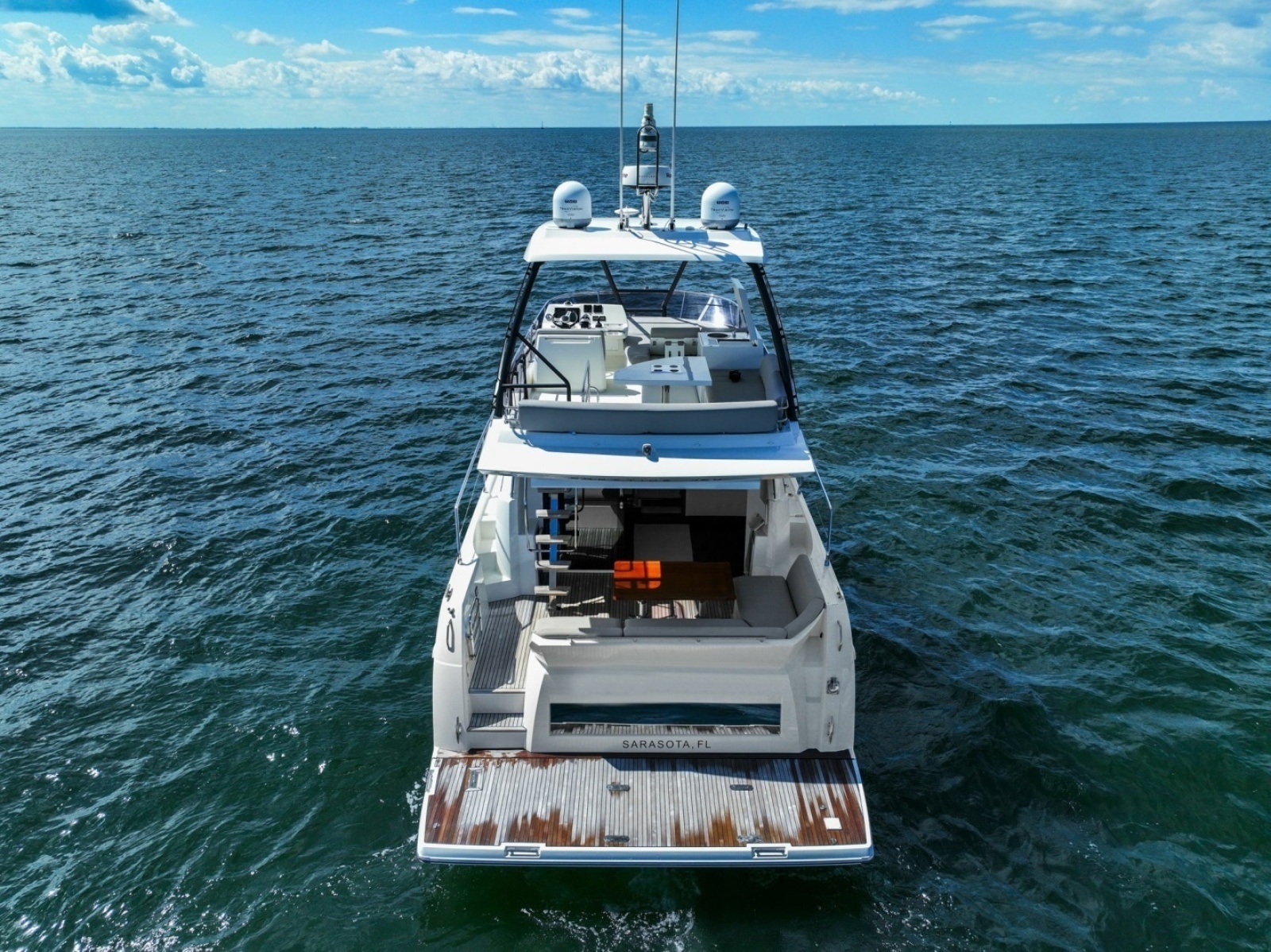 2020 Prestige 460 Flybridge