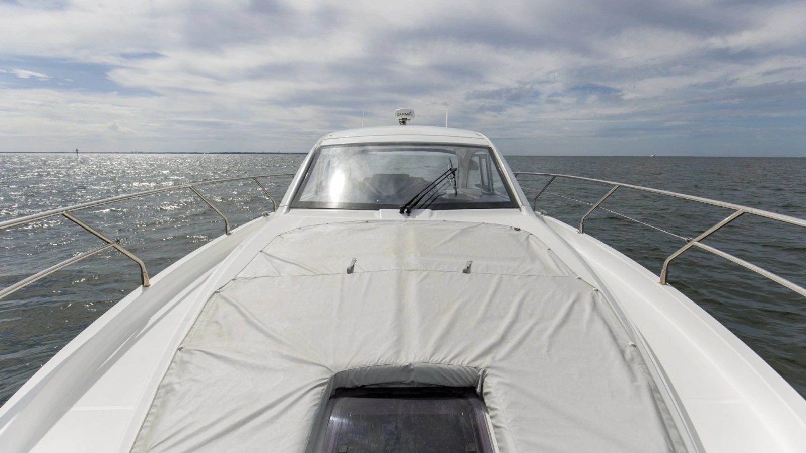 2022 Beneteau 41 Grand Turismo War Downs Eagle Bow (2)