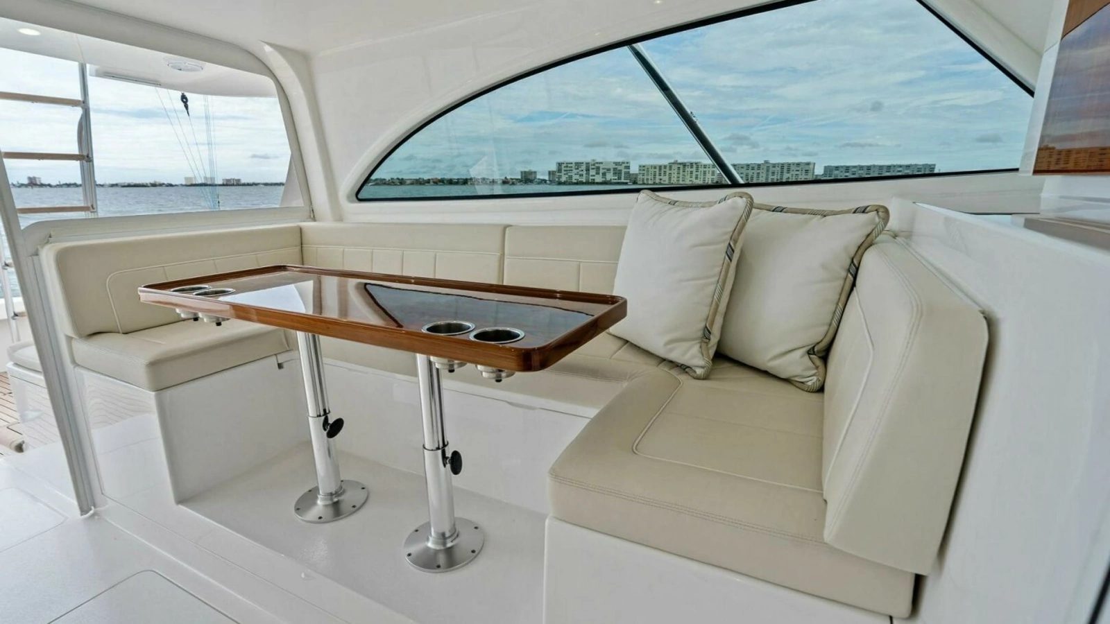 2021 Viking 46 Billfish 