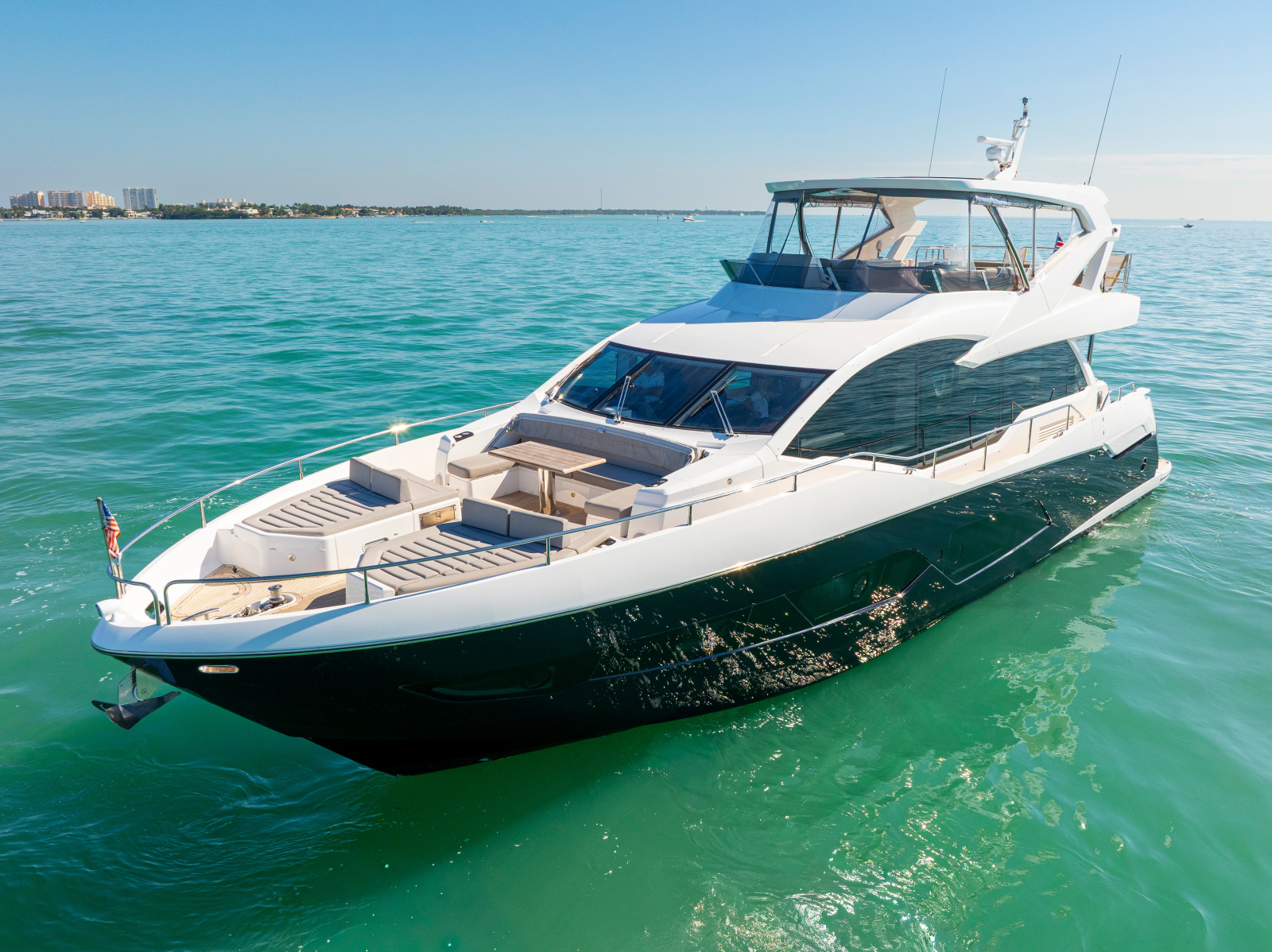 2020 Sunseeker 76 Yacht