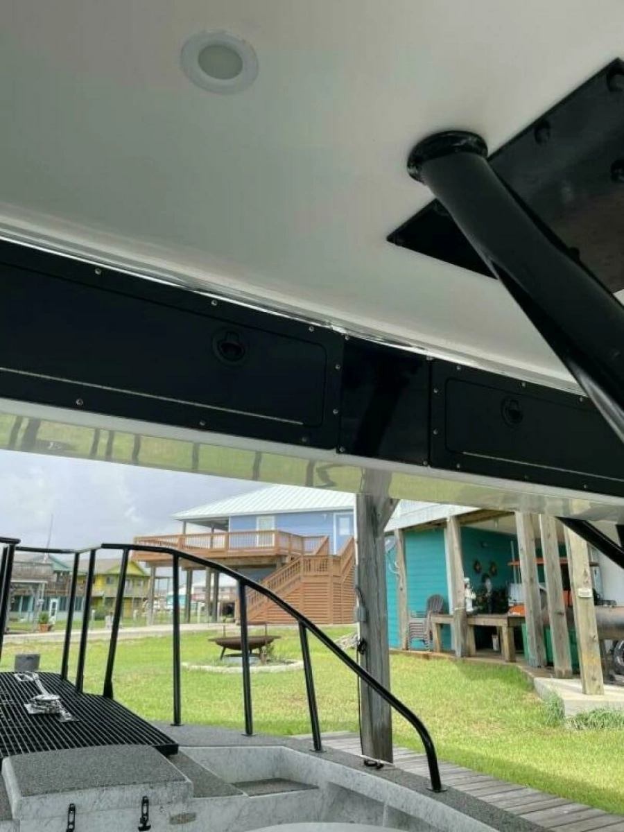 1997 Custom 31 Center Console Pullin Drag