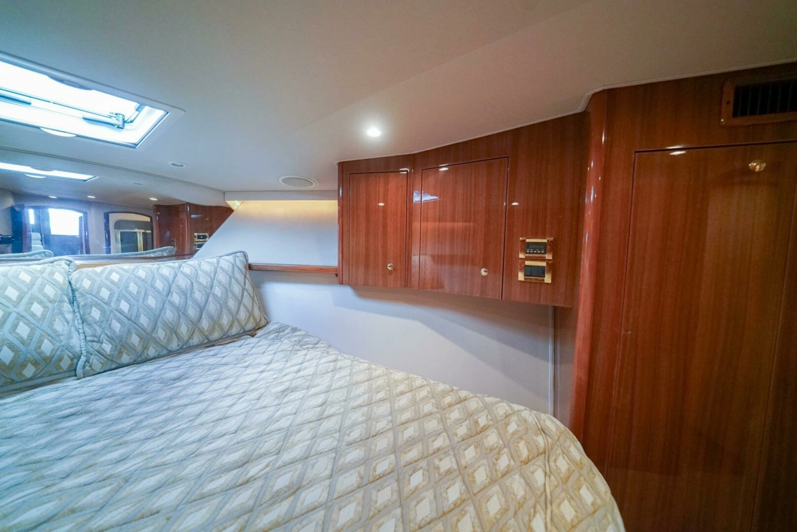 2007 Viking 45 Convertible Bad Habits