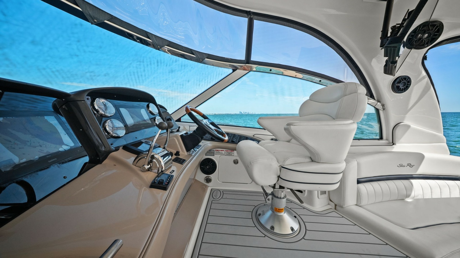 2005 Sea Ray Sundancer 500