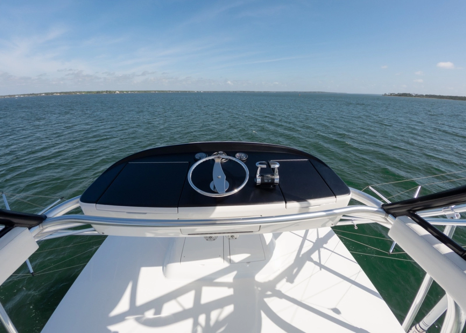 2018 52 Viking Sport Tower Wild Eagle Tower (3)