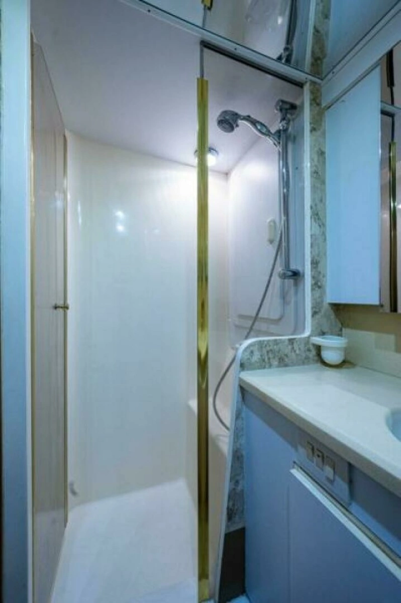 1999 Ocean Yachts 60 Convertible