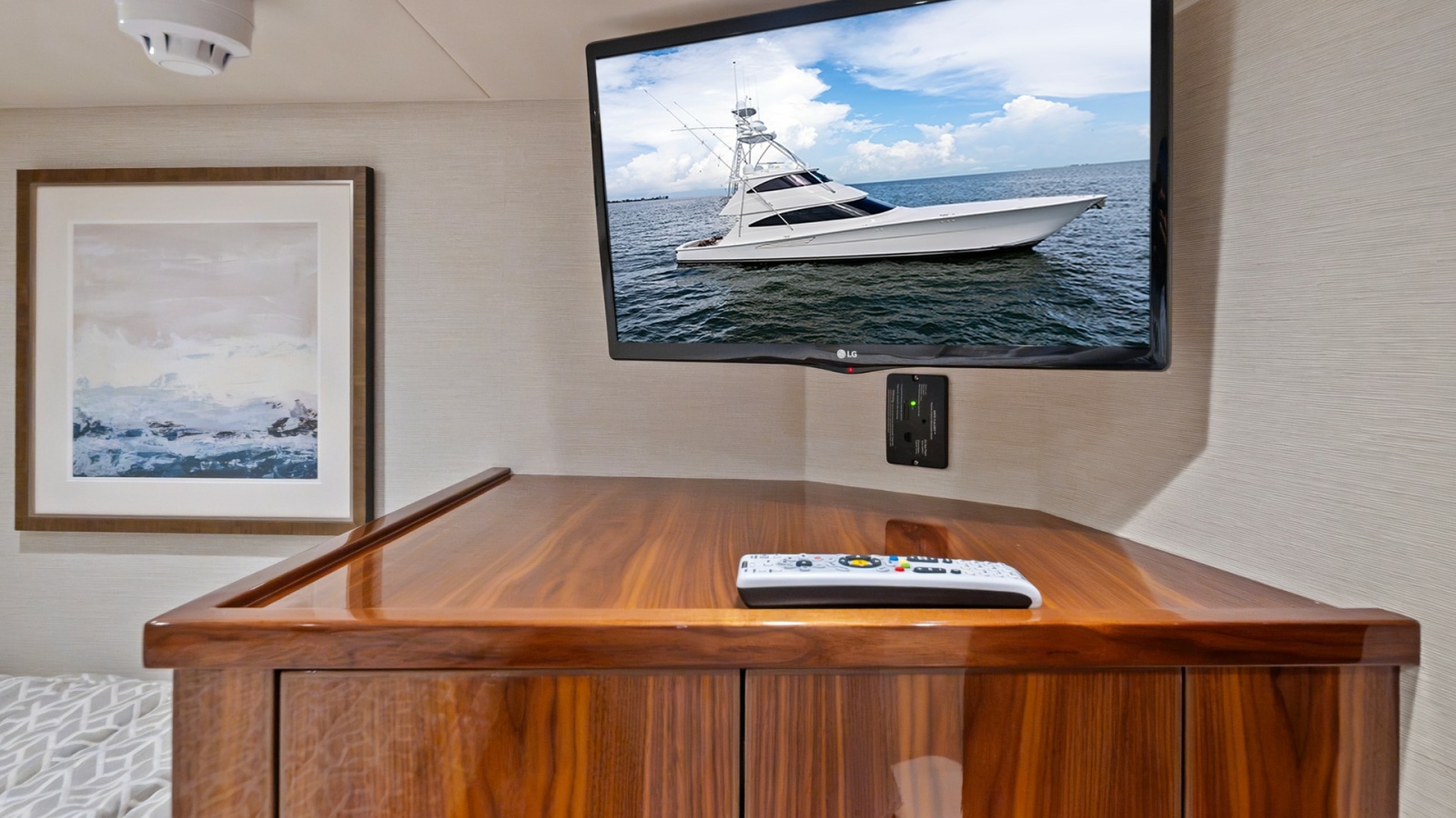 Stateroom Entertainment and Storage Unit