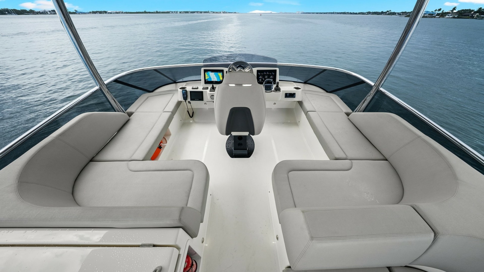 Flybridge Helm and Seating Area