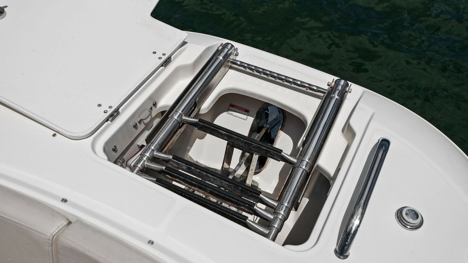 Swim Platform with Retractable Ladder