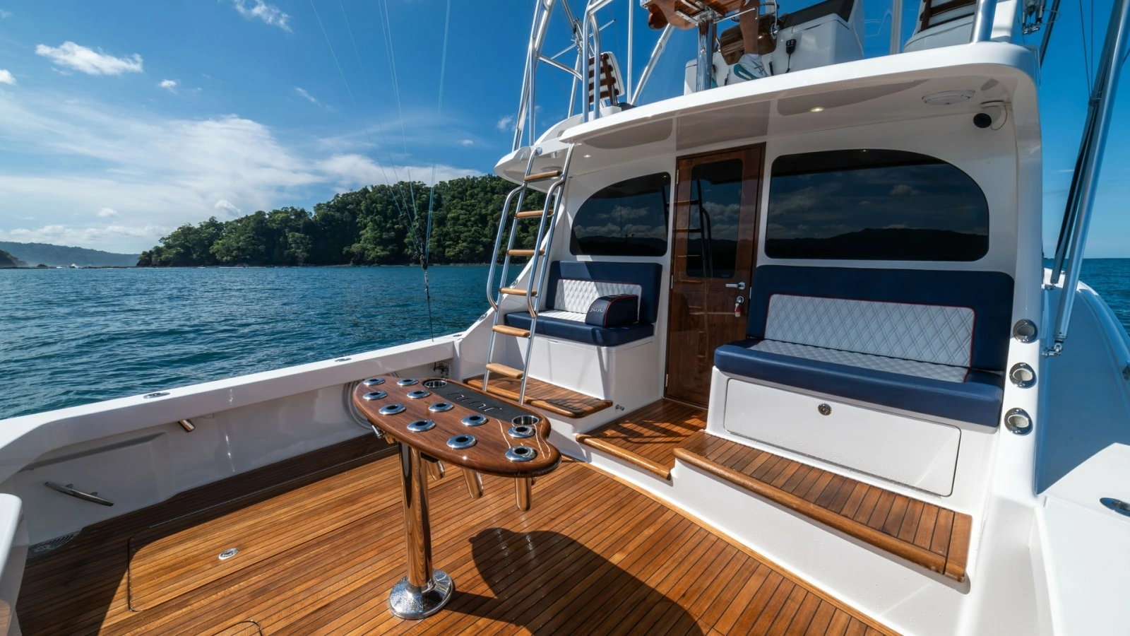 Spacious Aft Deck with Seating