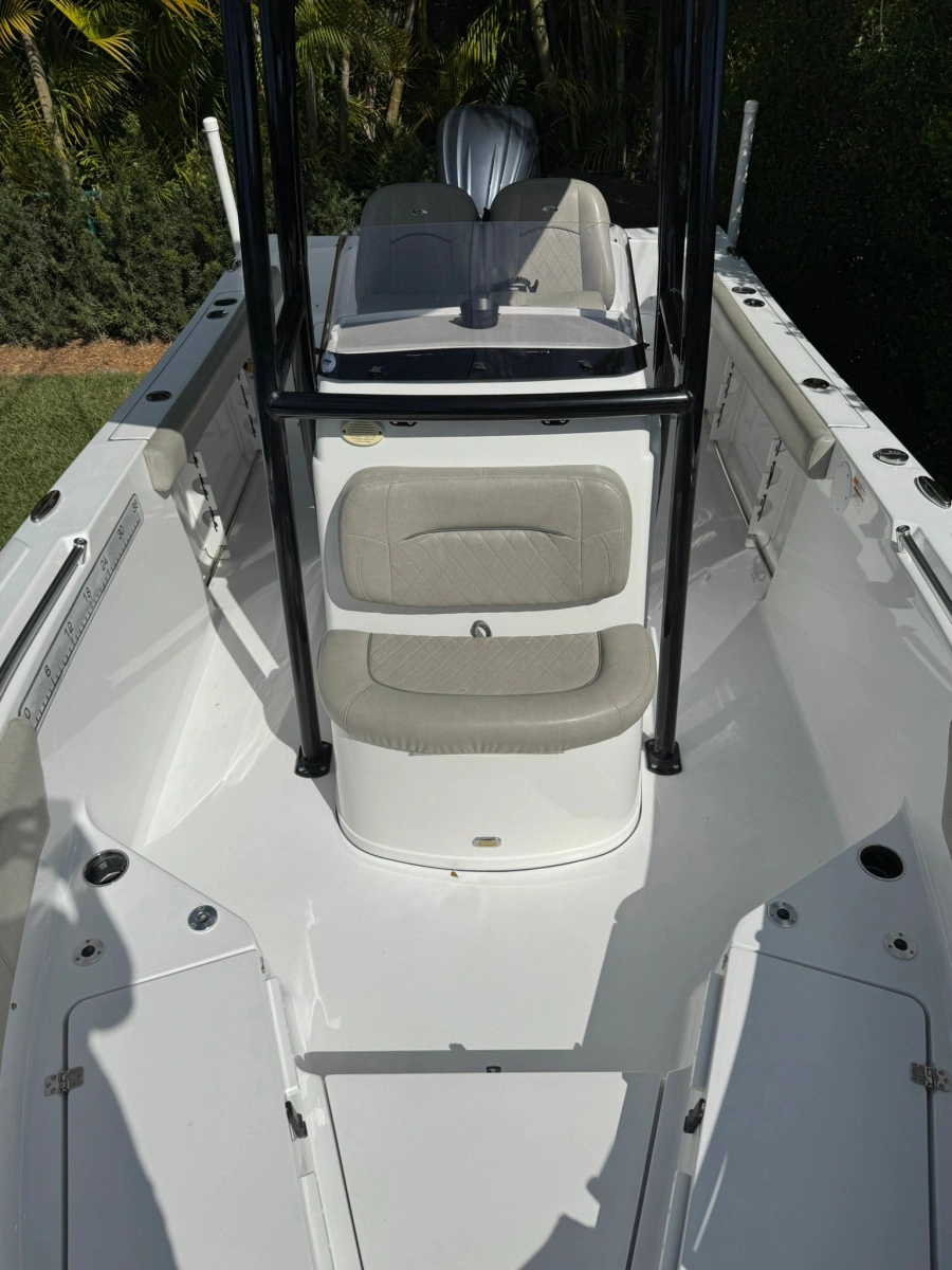 2022 Sportsman 231 Heritage Center Console