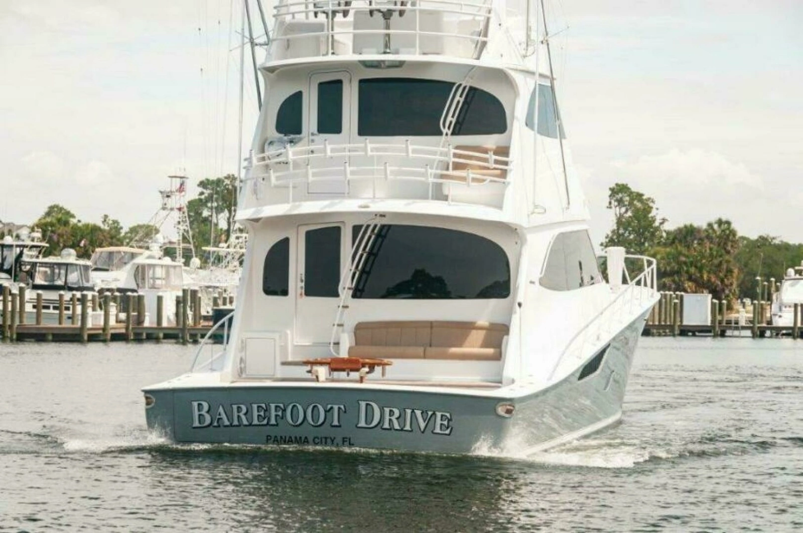 2012 76 Viking Sky Bridge Reel Dangerous Transom