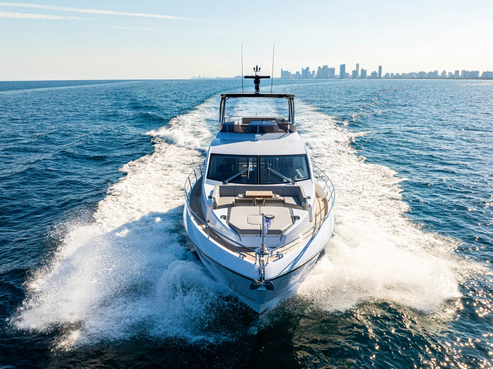 MANHATTAN 68 68ft Sunseeker Yacht For Sale