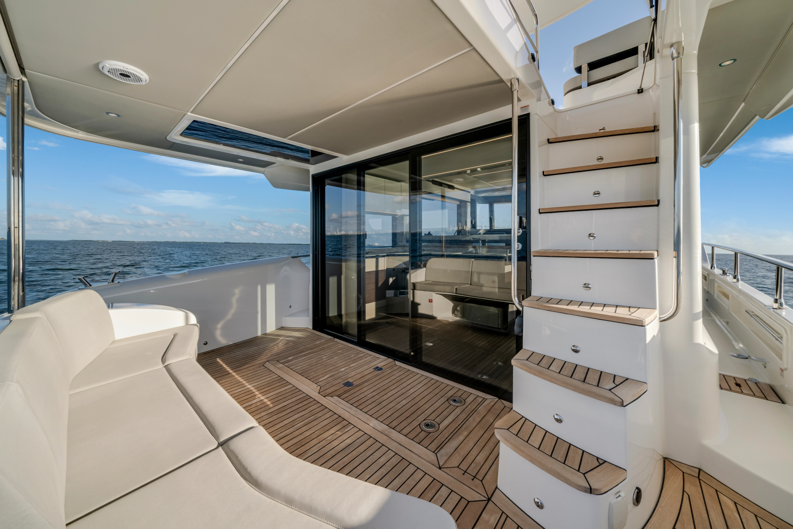2021 Absolute Navetta 48