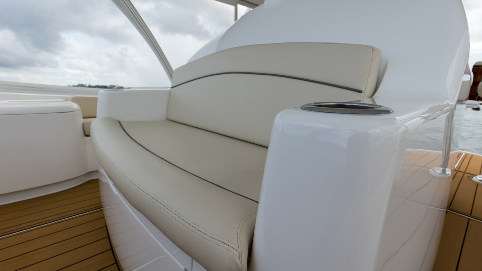 2022 Viking Convertible Cole Play Bridge (1)