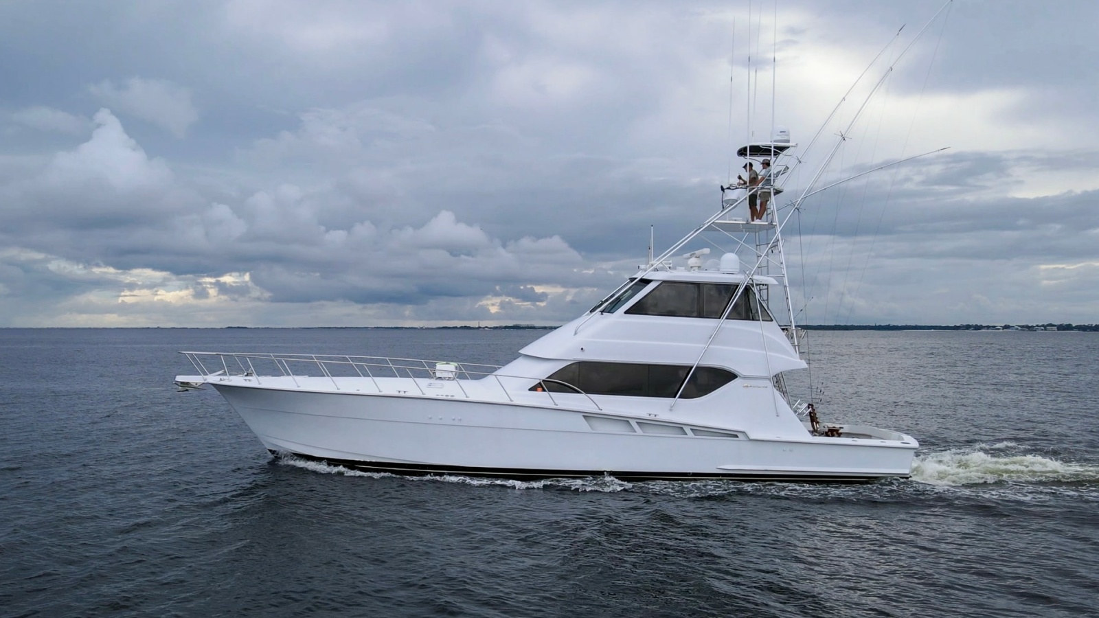 1999 Hatteras 60 Enclosed Bridge Better Days Profiles (2)