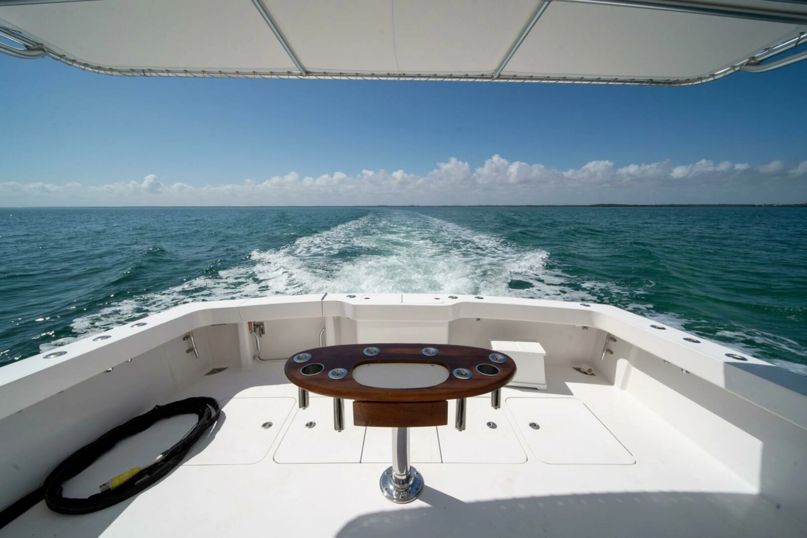 2006 Viking 52 Convertible