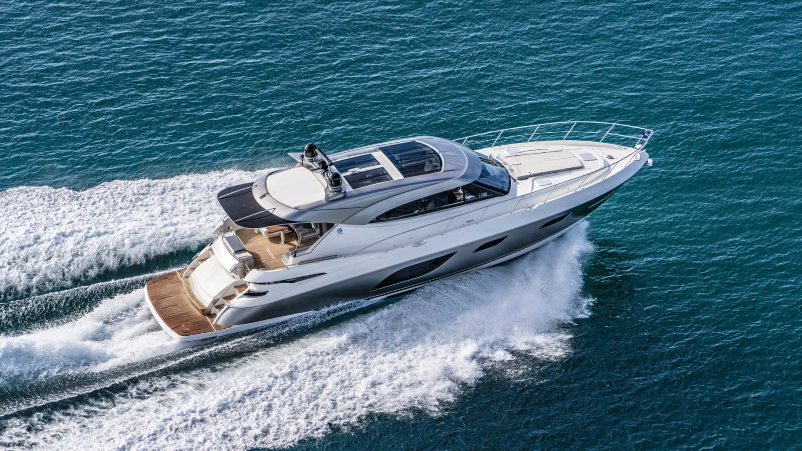 6000 SPORT YACHT 60ft Riviera Yacht For Sale