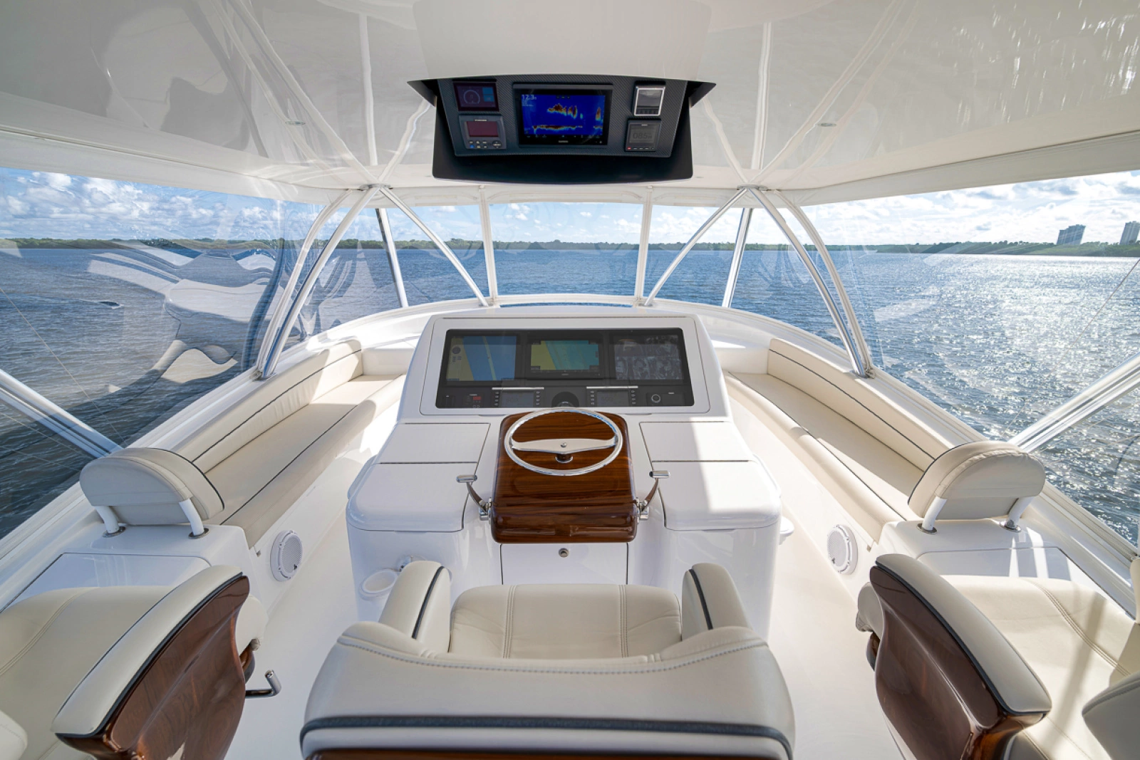 2020 Viking 68 Convertible