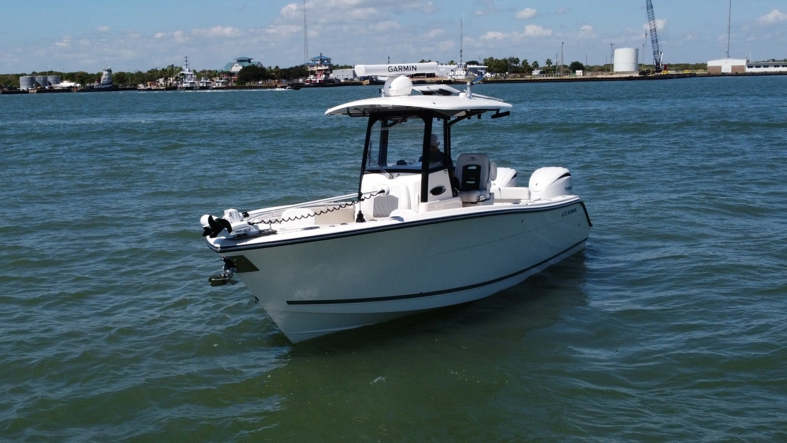 Cobia 280 Center Console Bow View