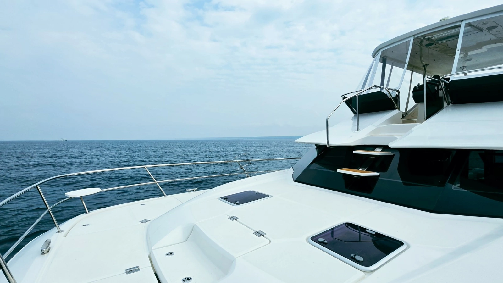 2023 Aquila 44 Catamaran- DOC-N-PILOT