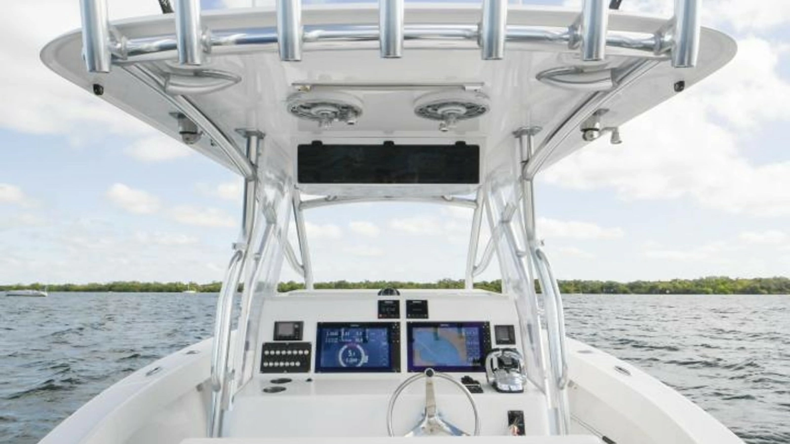2019 Ocean Master 336 Center Console 