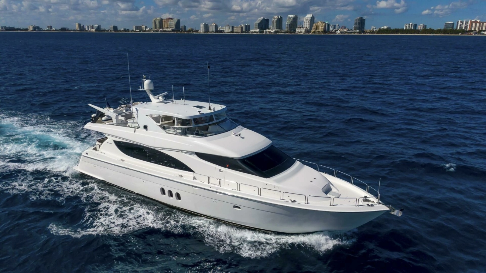 Hatteras 80 Gallopin- Profile