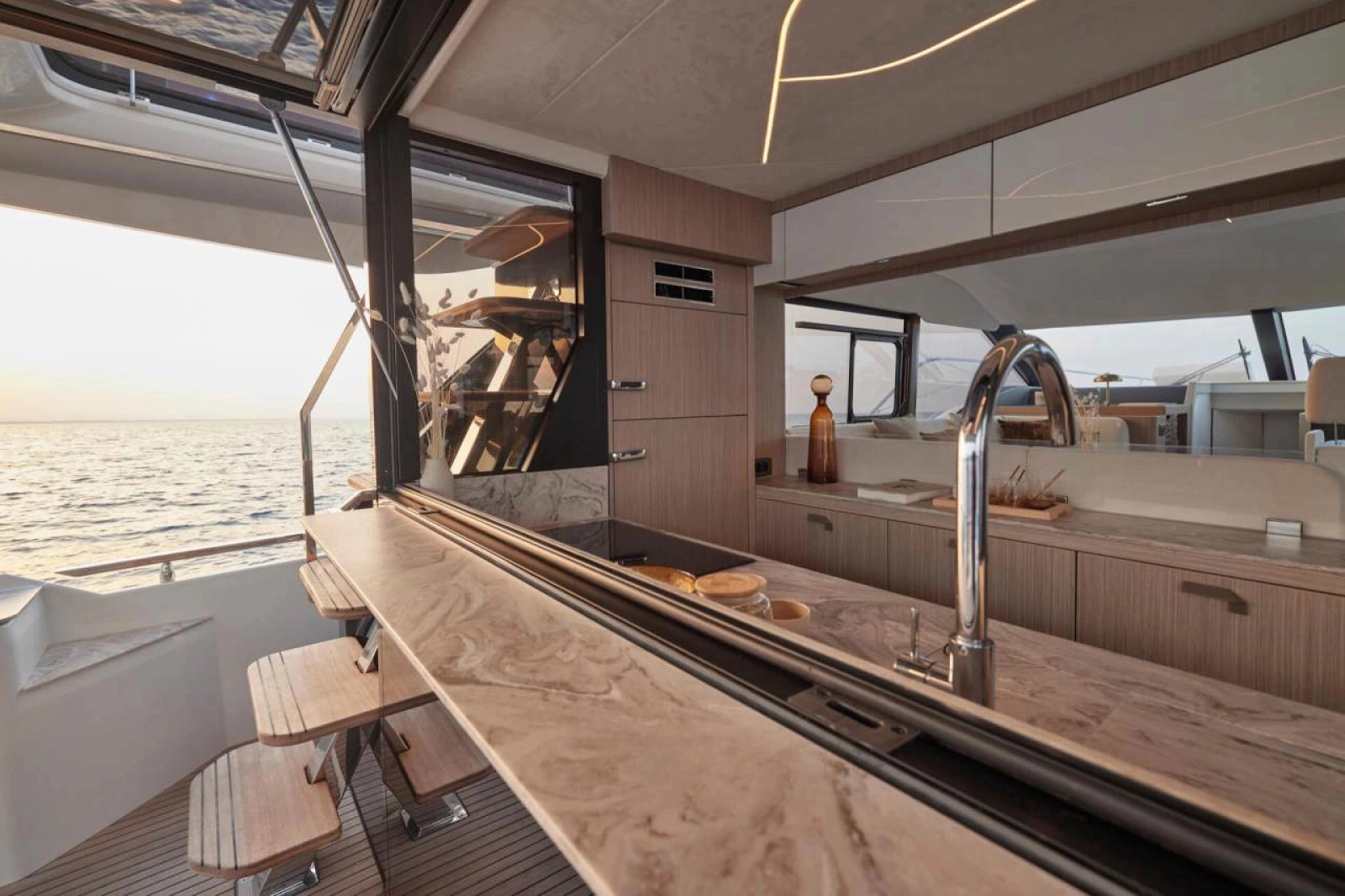 F5 7 57ft Prestige Yacht For Sale