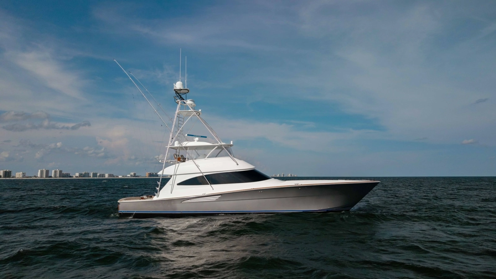 Side Profile of Viking 72 Convertible
