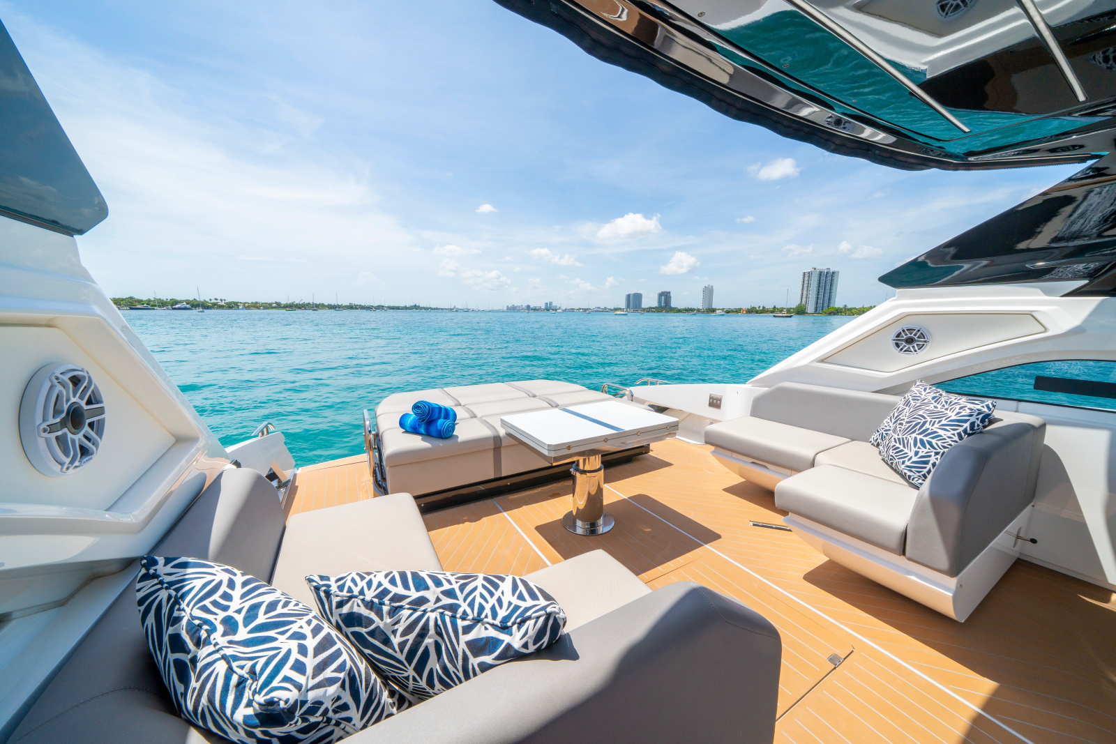 2024 Sunseeker Superhawk 55