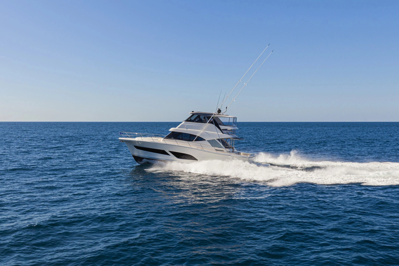 2026 Riviera 50 Sports Motor Yacht