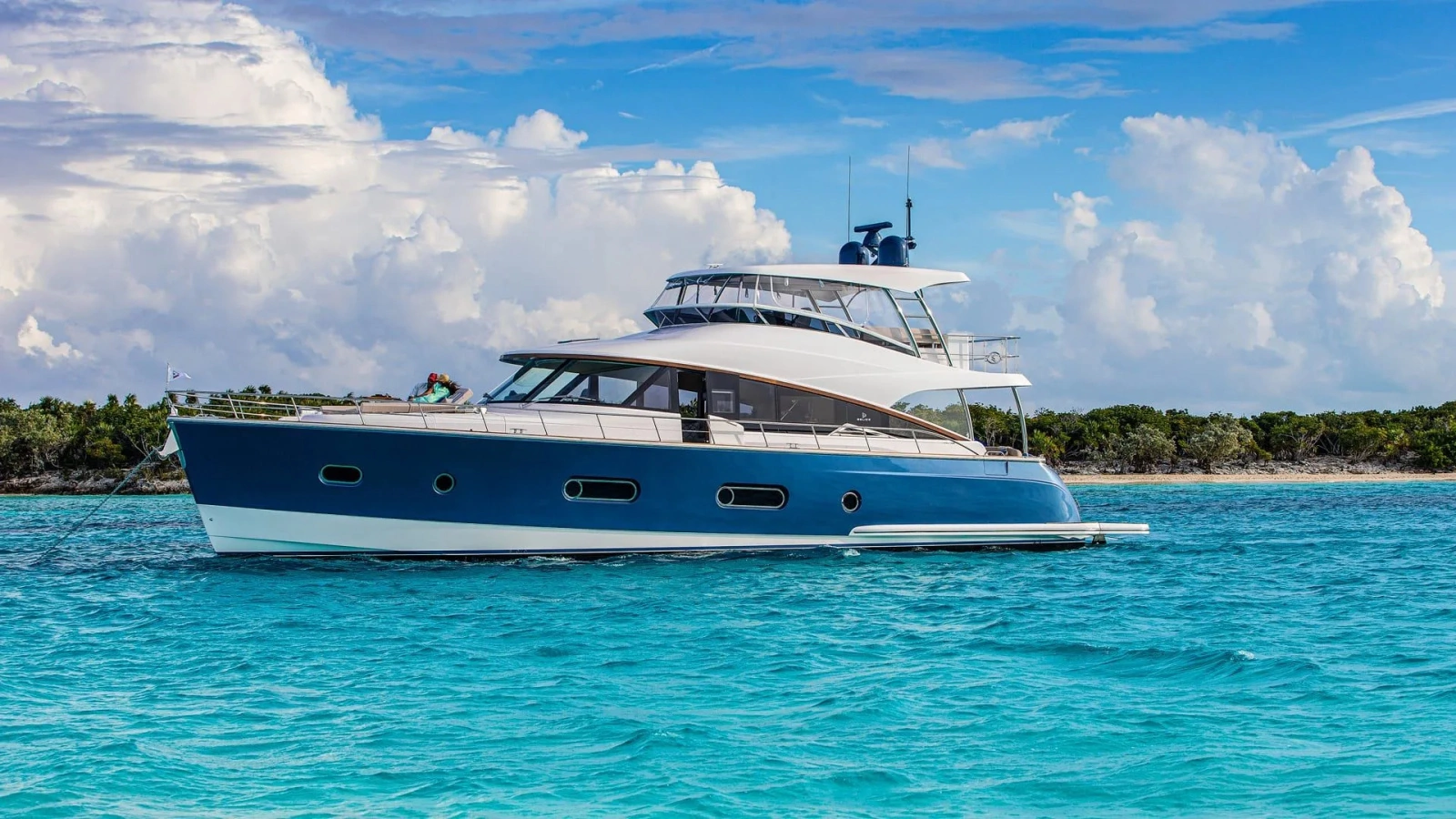 66 DAYBRIDGE 66ft Belize Yacht For Sale